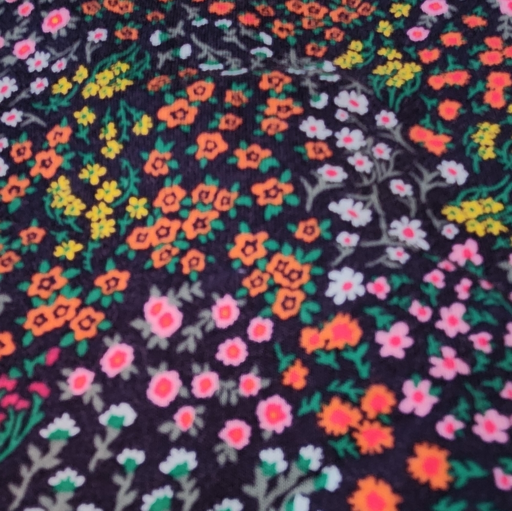 Lands End floral T-shirt size medium NWOT